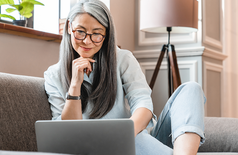 woman on laptop